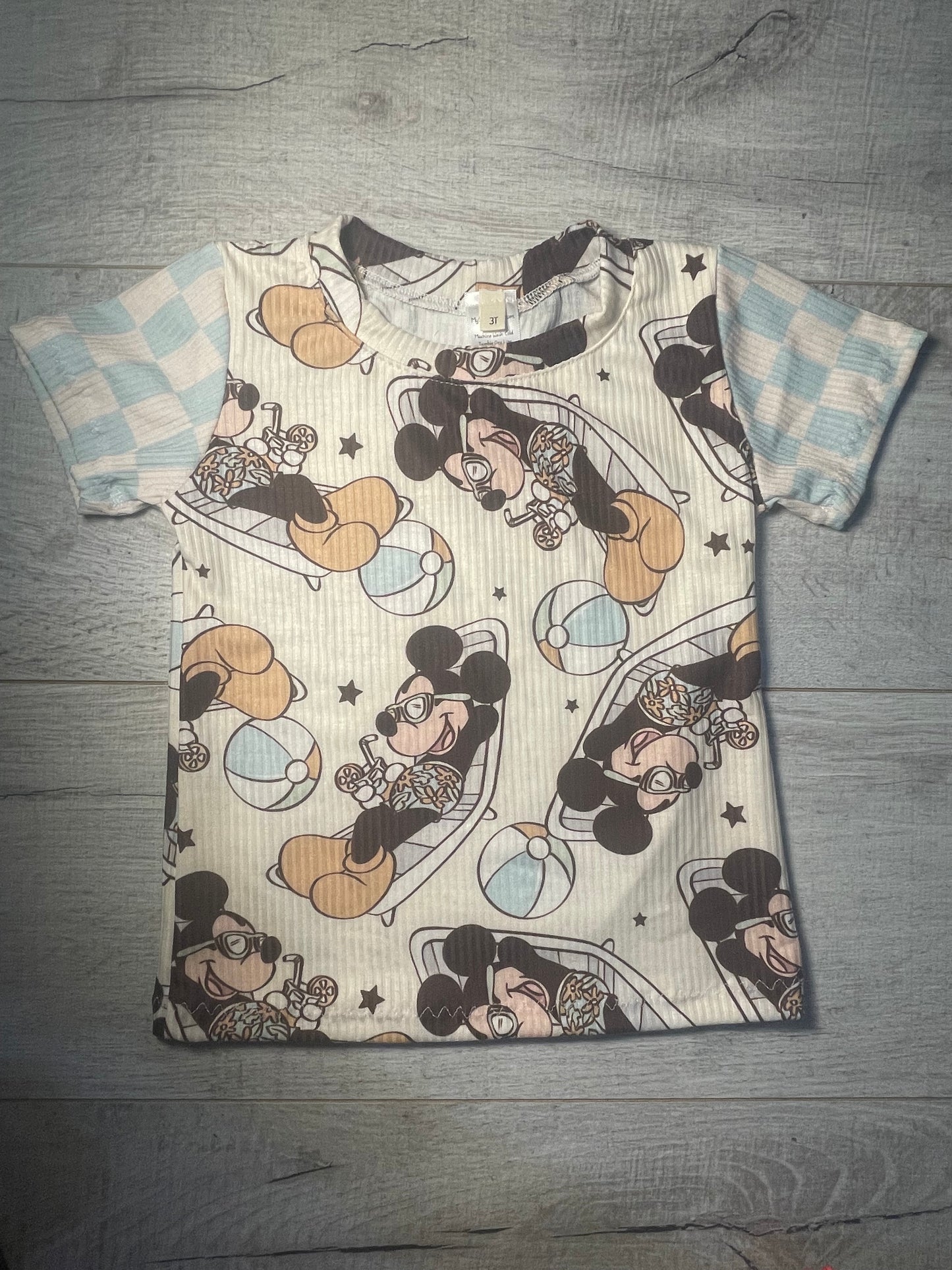 3T Mickey beach W/Chex Basic Tee