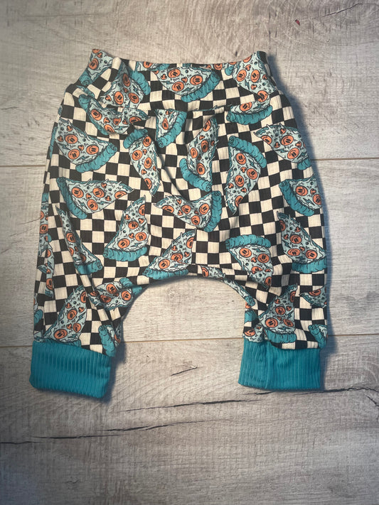 2T Pizza Chex Grunge Shorts