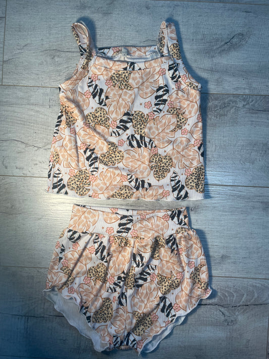 Size 7 Wild Print Play Set